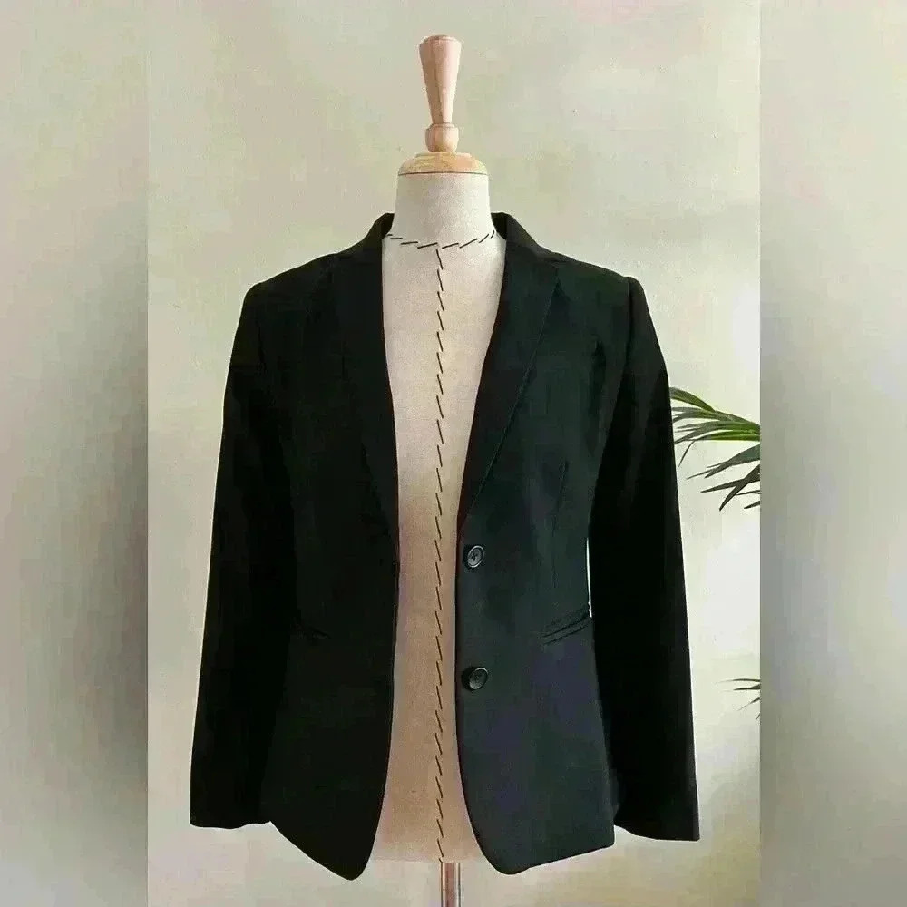 Banana Republic Black Blazer Jacket | 00P | Gray Lilac Lining | Petite